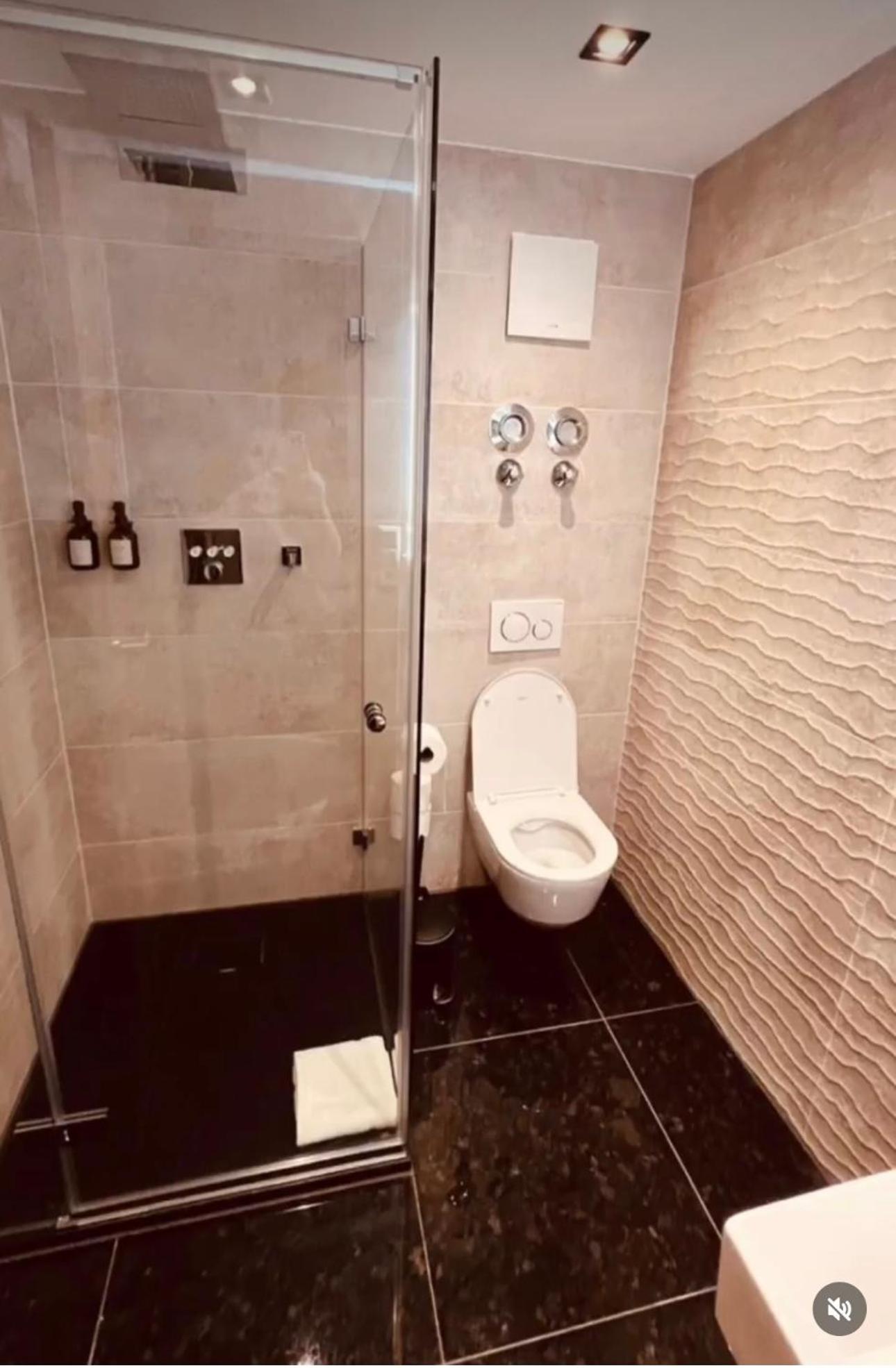 Akropolis Hotel نورنبيرغ المظهر الخارجي الصورة